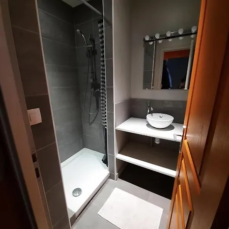 Charmante Maison 3 Avec Cour * Rijsel